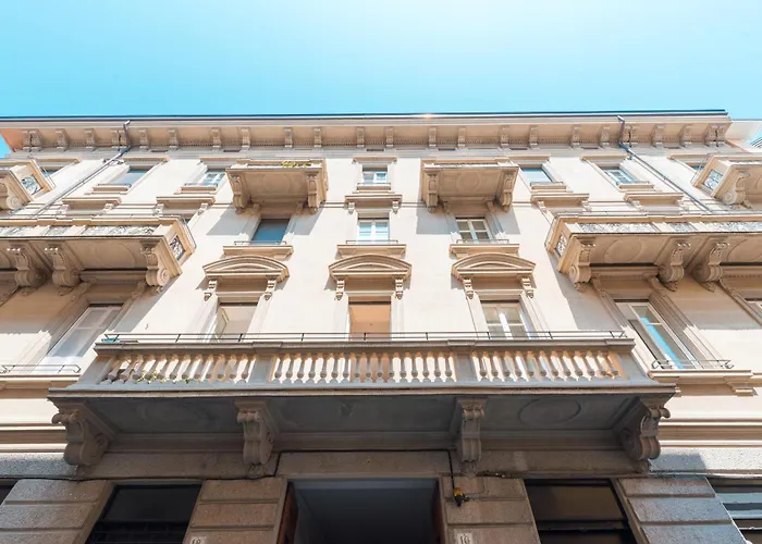 アパート R Azalea House コモ