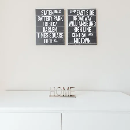 R Azalea House Apartman *